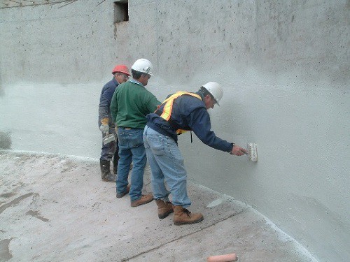 xử lý chống thấm tường nhà mùa mưa